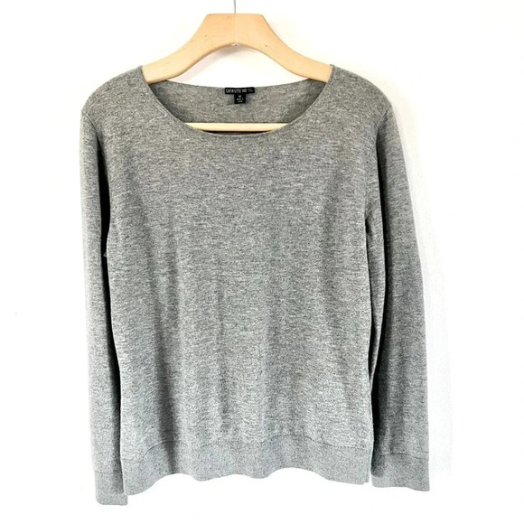 Lafayette 148 New York Grey 100% Wool Pullover Knit Sweater Size Medium - Picture 1 of 9